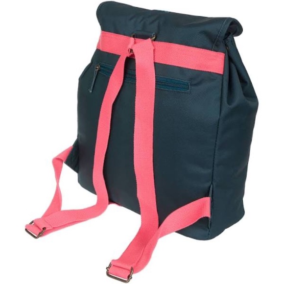 New Butterfly Blue Lightweight Travel‎ Backpack - Picture 2 of 4